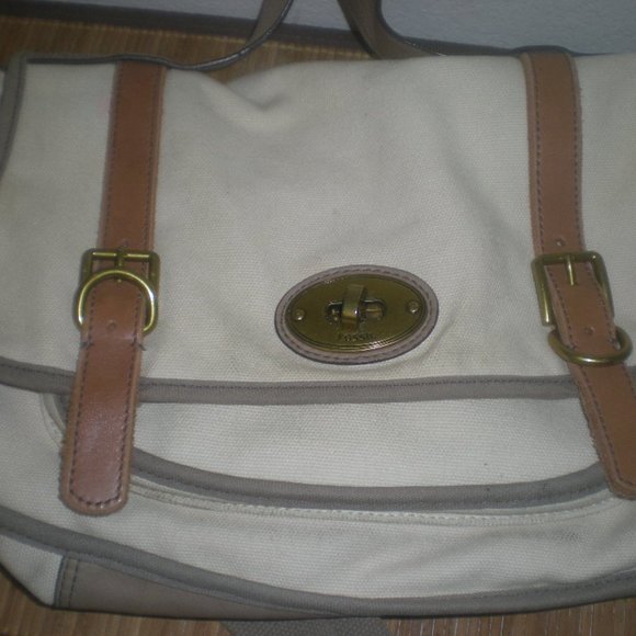 FOSSIL Brand  Computer Electronics  Book  Bag Messenger  Tan - Picture 5 of 11
